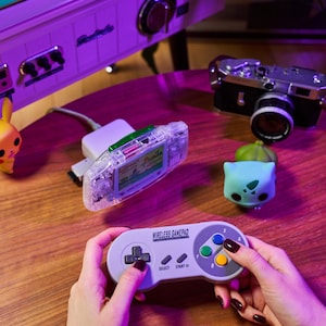 Aurora Iridescent Game Boy Advance: Modded Retro Handheld Console image 8