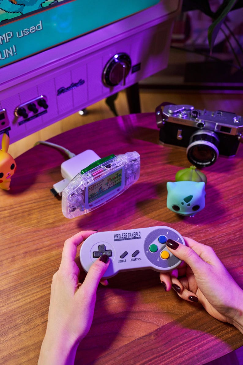 Aurora Iridescent Game Boy Advance: Modded Retro Handheld Console image 8
