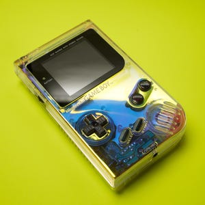 Aurora Iridescent Game Boy DMG – Solar System Buttons – Custom Retro Handheld Console – Classic Game Boy
