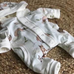 Barboteuse nouveau-né, vêtements prématurés, vêtements de poupée Reborn, tenue de retour à la maison, combinaison bébé, vêtements micro prématurés, cadeau de shower de bébé, tissu bébé image 9