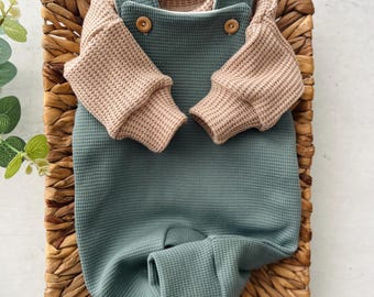 Newborn Overalls, Preemie girl clothes, Preemie Dungarees, Baby Romper , Coming home outfit, Preemie boy clothes, Sage baby clothes