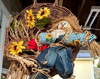 Rustic Fall Wicker Wall Basket with Scarecrow and Sunflowers – 15’ Diameter Farmhouse Décor