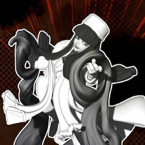 Pode incluir: Figura a preto e branco de uma personagem do anime "The No-Life King". A figura usa uma roupa branca com cabelo preto e um chapéu. A figura está sobre uma base preta. O texto "The No-Life King" está na parte inferior.