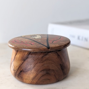 Vintage Wooden Decorative Pot with Lid, Jewellery Box