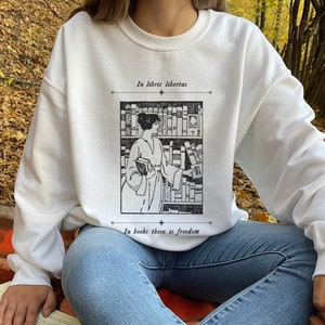 Library Sweatshirt Book Lover Sweatshirt Reading Sweatshirt Bookish Sweatshirt Literature Sweatshirt Librarian Sweatshirt Light Academia