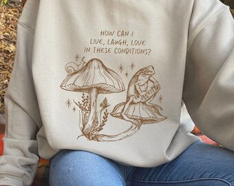 Frog Sweatshirt Mushroom Sweatshirt Cottagecore Sweatshirt Toad Goblincore Clothing Cottagecore Sweater Gremlincore Animal Sweatshirt
