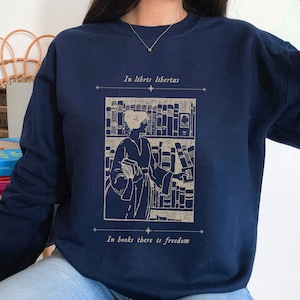 Book Lover Sweatshirt Reading Sweatshirt Bookish Sweatshirt Literature Sweatshirt Librarian Sweatshirt Light Academia Literary Sweater