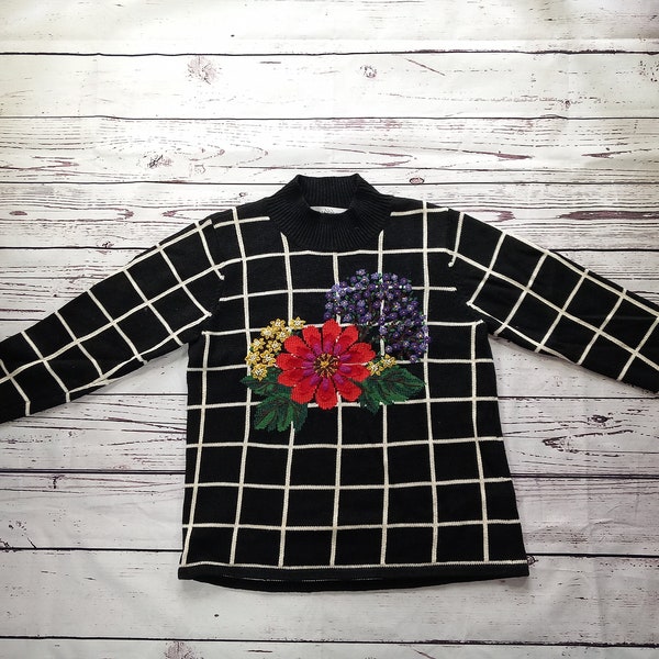 Cute floral embroidery Vintage jumper