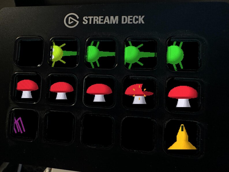 Skärmsläckare för Bug Blaster Stream Deck, animerad retro arkad-GIF, Elgato MK2 XL Plus bild 1