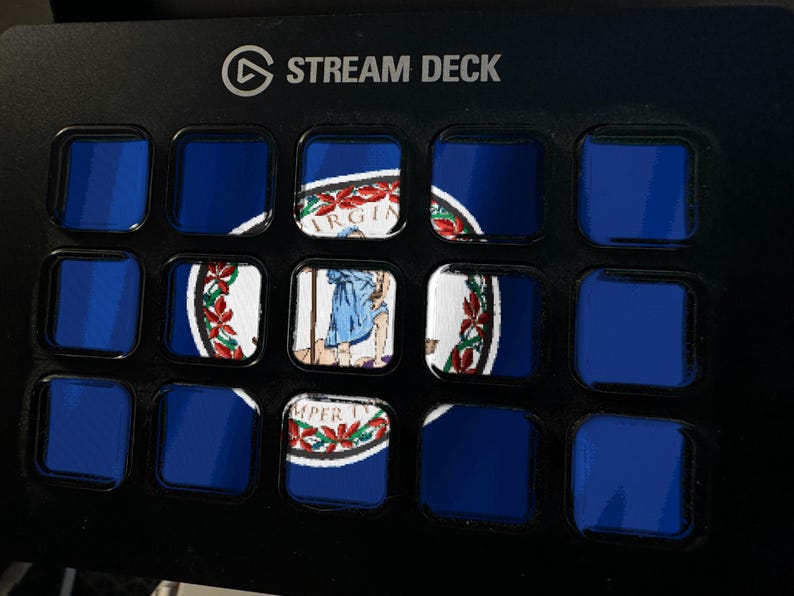 Screensaver met de vlag van Virginia (Virginia Flag Stream Deck), geanimeerde GIF van een wapperende vlag, Elgato MK2 XL Plus, direct digitaal te downloaden. afbeelding 1