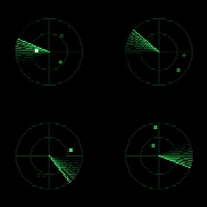 Pode incluir: Quatro visores de radar circulares dispostos em uma grade sobre um fundo preto. Cada visor apresenta um feixe de varredura verde e pontos verdes pixelados distintos que indicam objetos detectados em v&aacute;rias posi&ccedil;&otilde;es no sistema.