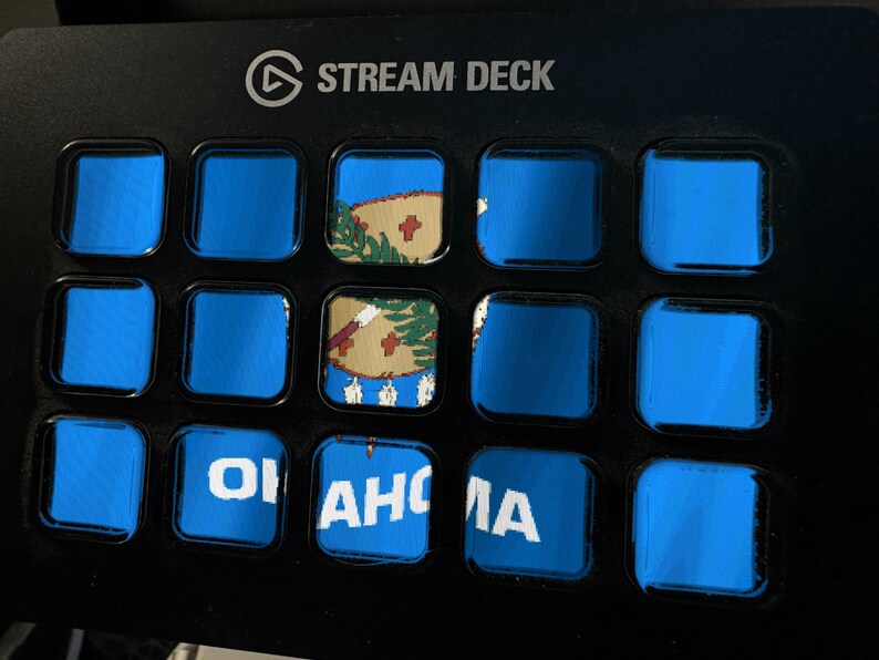 Oklahoma Flag Stream Deck Screensaver, Animated Waving Flag GIF, Elgato MK2 XL Plus, Instant Digital Download image 1