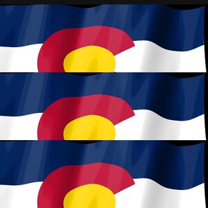 Pode incluir: Um padr&atilde;o repetitivo da bandeira do estado do Colorado com tr&ecirc;s faixas horizontais em azul, branco e azul. Uma grande letra C vermelha est&aacute; posicionada no centro, preenchida com um c&iacute;rculo amarelo s&oacute;lido, criando um design vibrante.