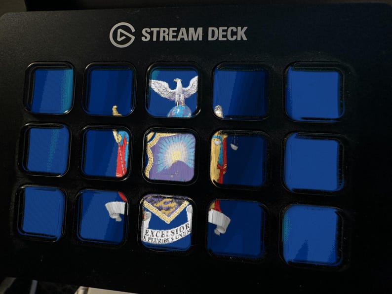 New York Flag Stream Deck Screensaver, Animated Waving Flag GIF, Elgato MK2 XL Plus, Instant Digital Download image 1