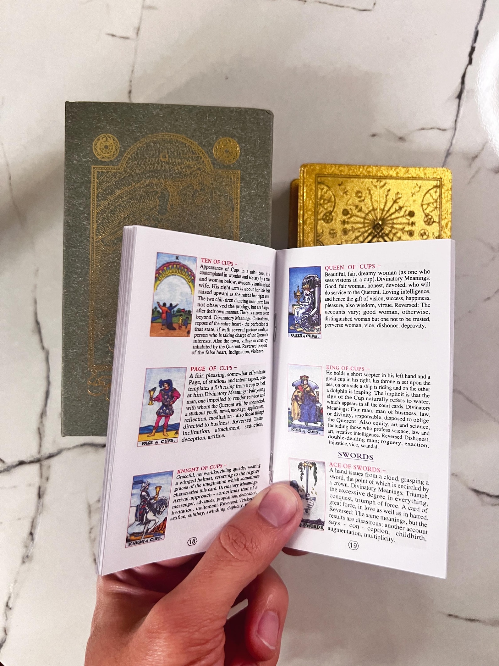 Gold Foil Rider Waite Tarot Deck With Booklet and Classic Original ...