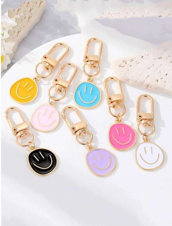 Smiley Face Keychain Bag Happy Face Keyring Charm Multicolour
