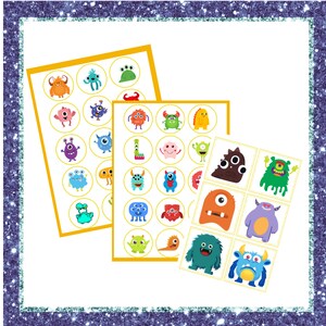 Puede incluir: Tres hojas de papel con pegatinas de monstruos coloridos. Las pegatinas son de varios colores, incluyendo azul, verde, naranja, morado y amarillo. Las pegatinas están dispuestas en un patrón de cuadrícula en las hojas de papel.