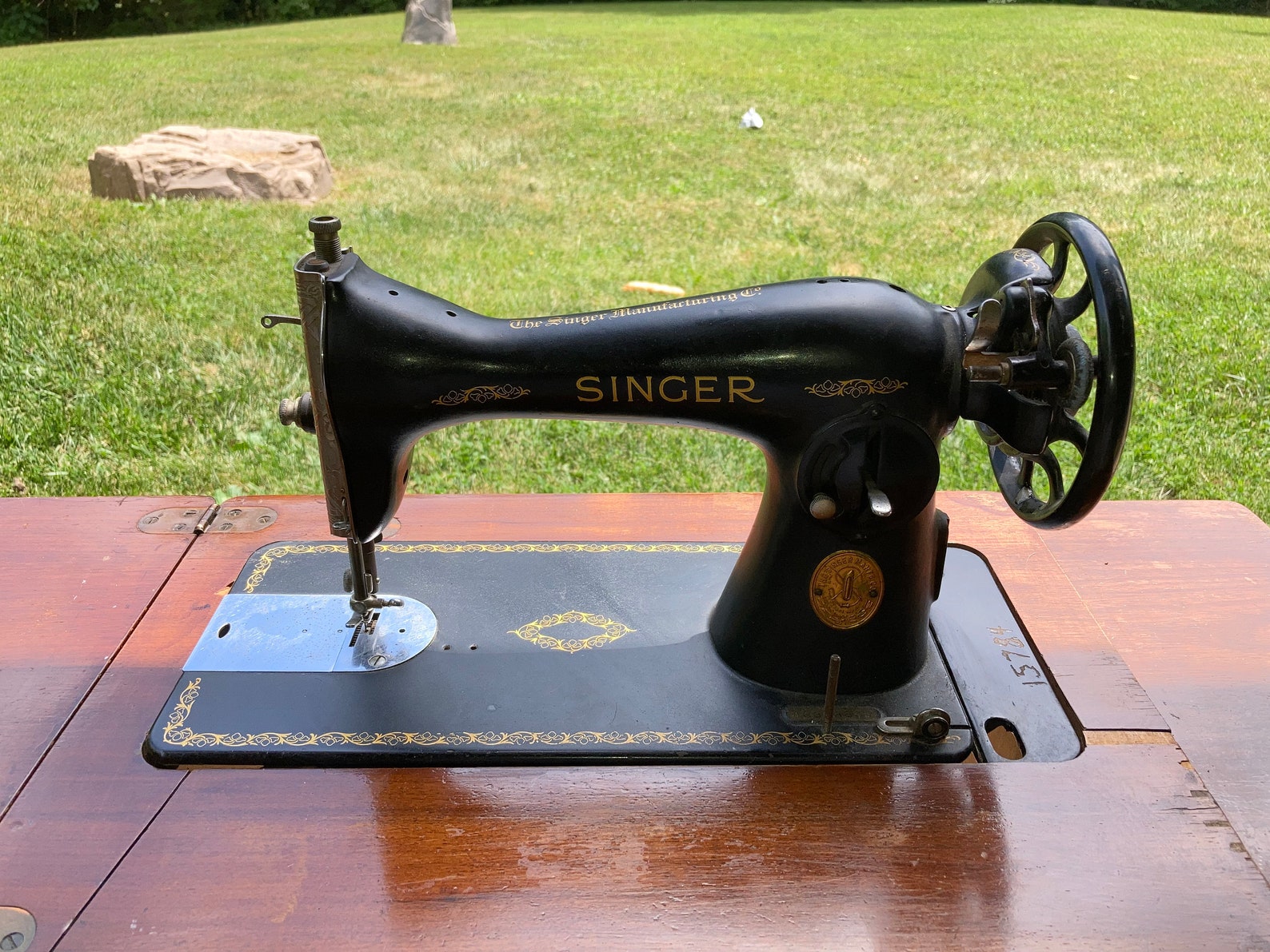 1941 Singer Sewing Machine 1588 Etsy