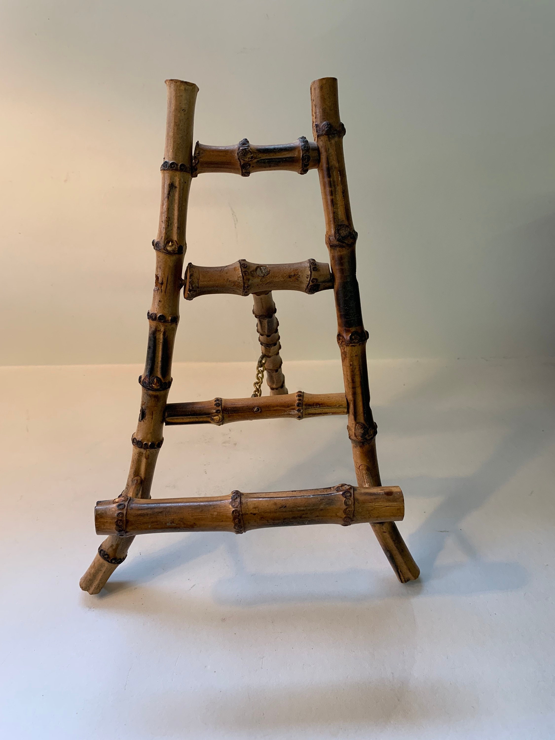 Easel- Antique Burnt Bamboo Collapsible Easel