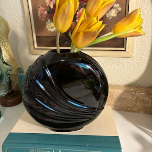 Vintage Post Modern Art Deco Vase/ Black High Gloss Modern Vase