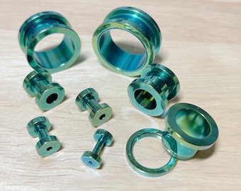 Green 316L Surgical Steel Screw Fit Flesh Tunnels • Sold as Pair • Green PVD Plated 316L Surgical Steel