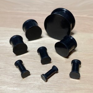 Black Flexible Silicone Double Flat Flared Plug • Sold as Pair