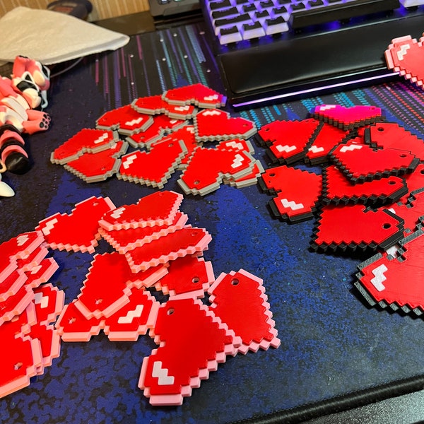 3d printed 8-Bit Heart Keychain Valentines Day