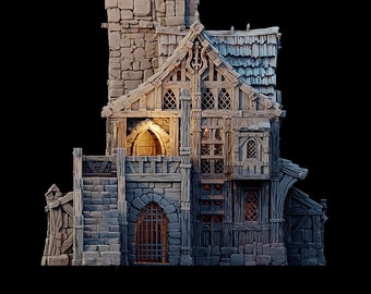 Könnte beinhalten: Ein detailliertes Miniaturmodell eines Gebäudes aus Stein und Holz mit einem Turm, Fenstern und einer Tür. Das Gebäude ist in Grautönen und Braun bemalt und hat eine realistische Textur. Das Modell ist mit "Königreich Guardia" beschriftet.