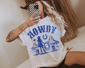Howdy Western Graphic T-Shirt, Comfort Colors Vintage Cowboy Tee, Vintage Western Shirt, Cowboy Boots Shirt, Womens Western Cowgirl Shirt