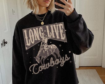 Western Cowboy Rodeo Sweatshirt Oversized Country Girl Crewneck Western Graphic Rodeo Sweatshirt Cowgirl Gift Vintage Cowboy BullSkull Tee