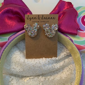 Magical mouse  Drusy Gold 1-inch chunky Glitter Resin stud Earrings, Disney Vacations Jewelry, Disney trip earrings, Glitter accessories