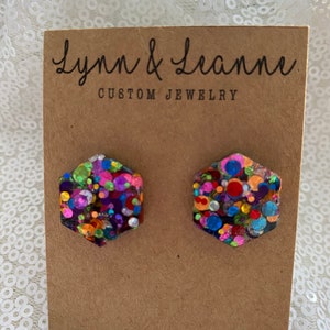 Hexagon Multi color chunky Glitter #3 Resin 3/4 inch stud Earrings, Gifts for Mom, Gifts for teachers, Glitter accessories