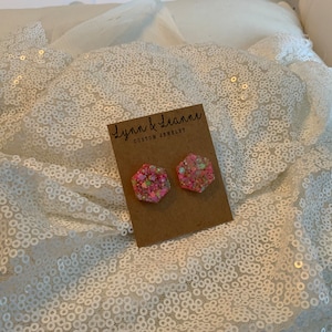 Pastel multi colorblend Glitter hexagon Resin 3/4 inch stud Earrings, Glitter studs, Gifts for Moms, accessories, special occasion jewelry