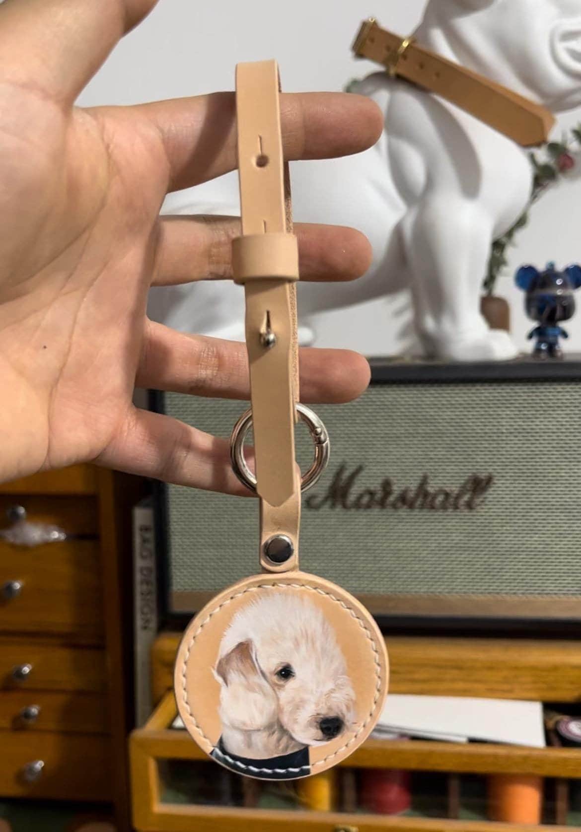 Personalized Leather Luggage Tag with Hand-Painted Pet Portrait, Monogrammed Travel Accessory, Eco-Friendly Gift for Pet Lovers