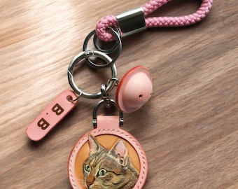 Llavero personalizado con retrato de mascota tallado a mano en cuero / Regalo conmemorativo personalizado para dueños de mascotas (perro o gato)