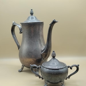 Vintage L.S. Co. Silver plated teapot with sugar bowl set pineapple finial