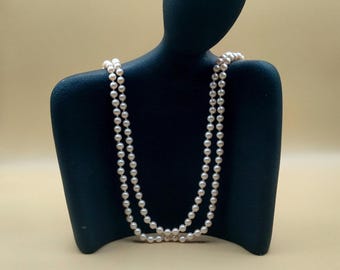 Vintage double strand faux pearl necklace