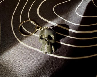 3D Printed Skull Keychain | Eco-Friendly PLA Gothic Charm | Cute Spooky Key Ring | Unique Gift for Him or Her | Halloween Minimalist Skull A