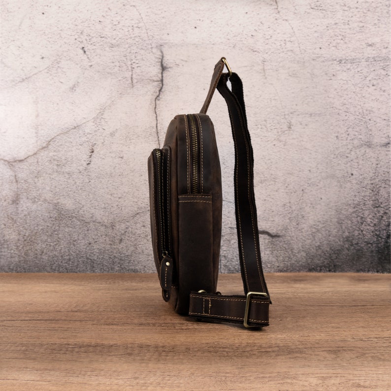 Leather Retro Travel Crossbody Bag Minimalist Sling Bag Stylish Daily Pack Simplicity Shoulder Bag High Capacity Underarm Bag Men image 6