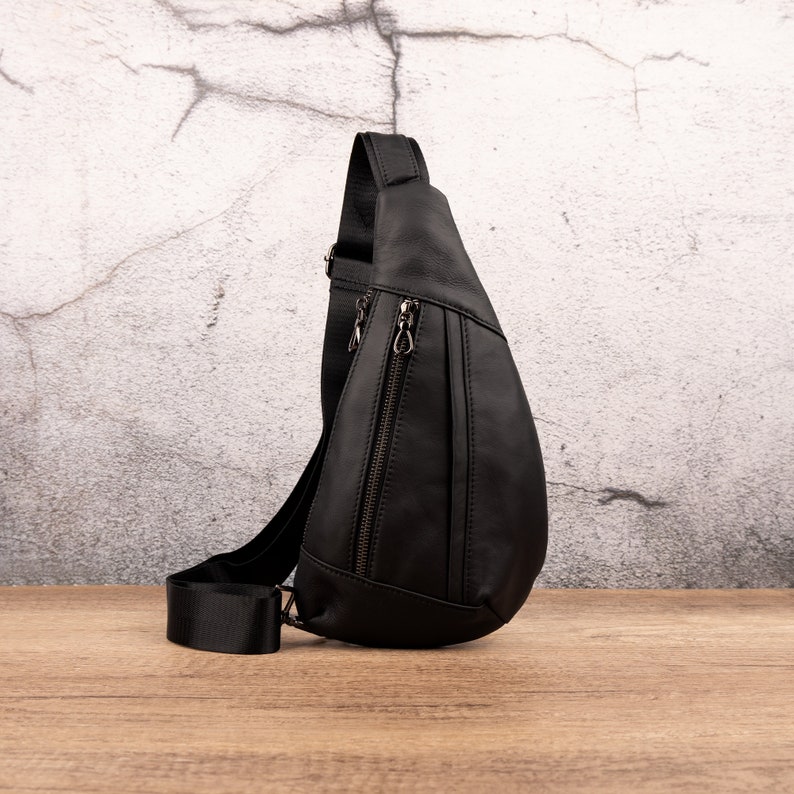 Genuine Leather Sling Bag For Men And Women Triangle Crossbody Bags Chest Bag Casual Crossbody Shoulder Chest Daypack Gift For Him And Her Black