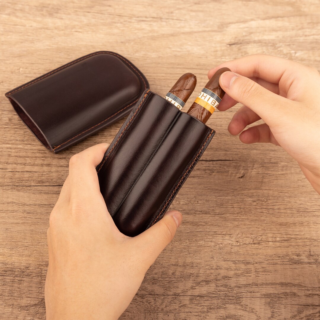 Personalized Leather Cigar Case, Leather Cigar Box Groomsmen Gift, Best