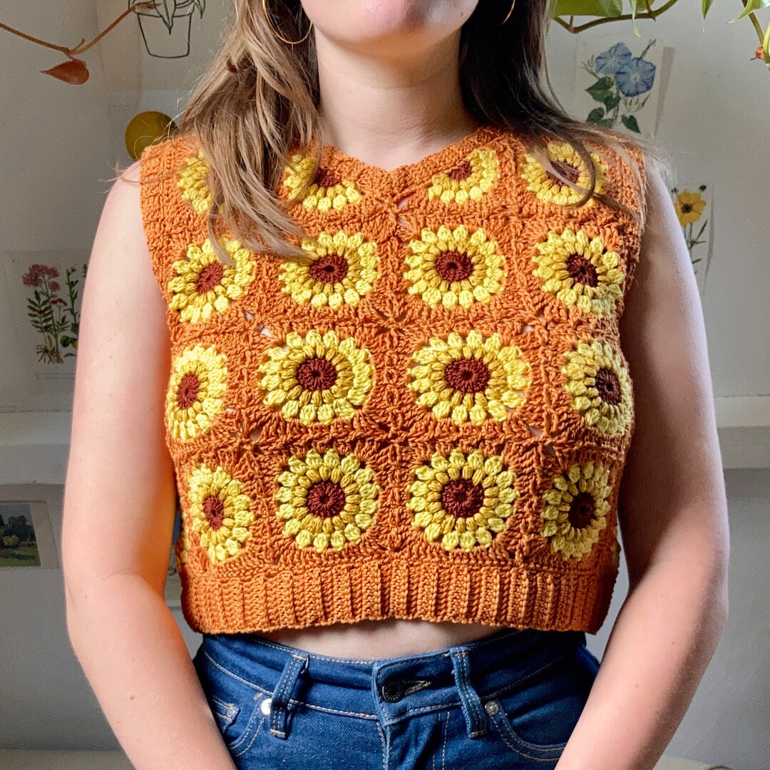 Punch Floral Cable Vest main image 1
