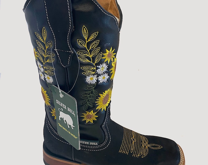 Women Genuine Leather Cowboy Cowgirl Rodeo Boots with Sunflower embroidery