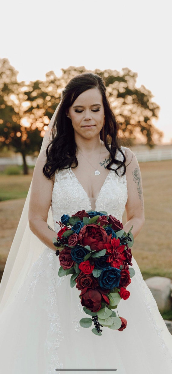 Bouquet Navy Dress With Red Flowers Navy Blue Bridesmaid Dress Coral  Bouquet Fab Mood Wedding Color