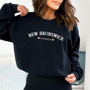 New Brunswick Canada Sweatshirt Gift for Travel Lover, Womens Stylish Canadian Vacation Shirt, Mens Ancestry Trip Cozy Souvenir Memento Top