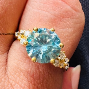 Round Cut Cyan Blue Moissanite Engagement Ring, Heavenly Wedding Ring, Cyan Blue Moissanite Ring, Ring for Women, Anniversary Gift Ring