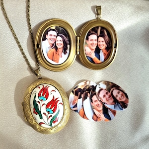 Ceramic Customized Photo Locket, Vintage Style Engraved locket, Unique Personalized Keepsake Necklace Gift
