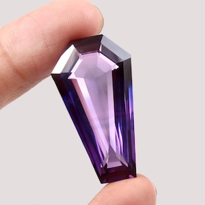 AAA Purple Sapphire Gemstone: Fancy Cut Loose Stone, 19.5x35mm