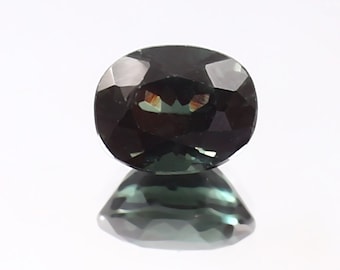 Green Paraiba Tourmaline Gemstone: 2 Ct Oval Cut Loose Stone