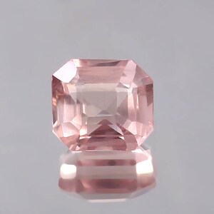 AAA Pink Morganite Gemstone: Radiant Cut Madagascar Stone, 3.50 Ct